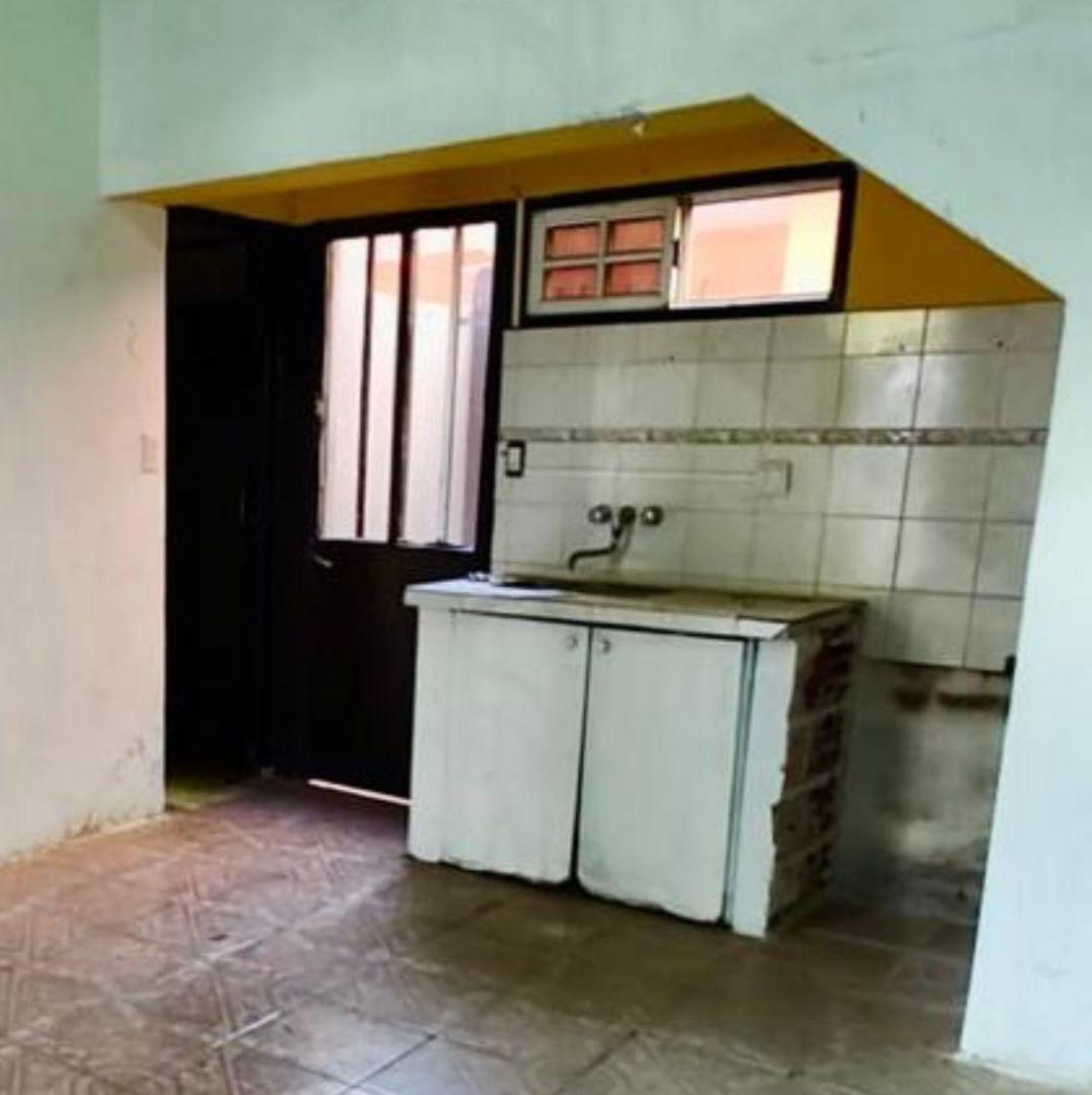 Depto Tipo Casa 2 ambientes con 1 baño