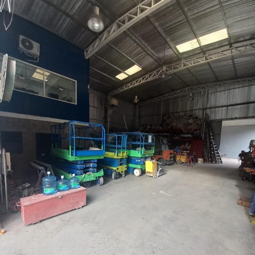 Galpon en Venta en Pilar, USD 380.000