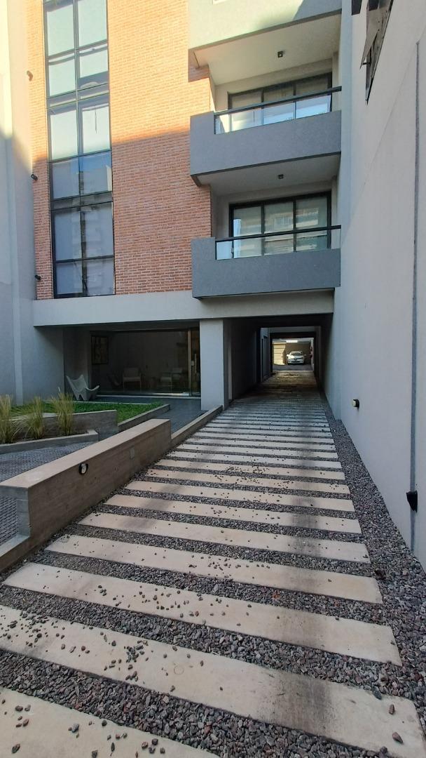 Avellaneda 900, Piso 7°