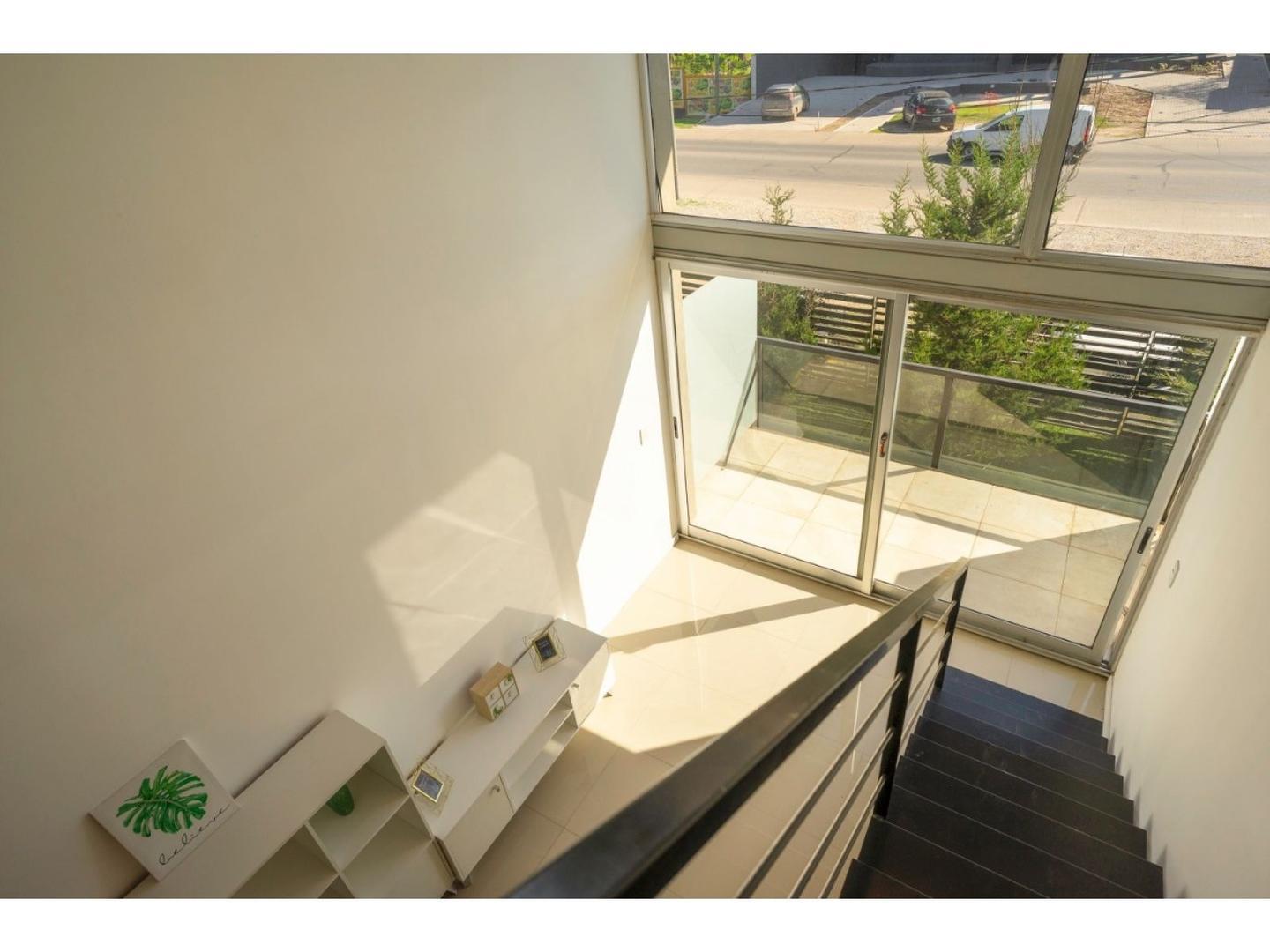 VENTA. Departamento duplex 1 dormitorio