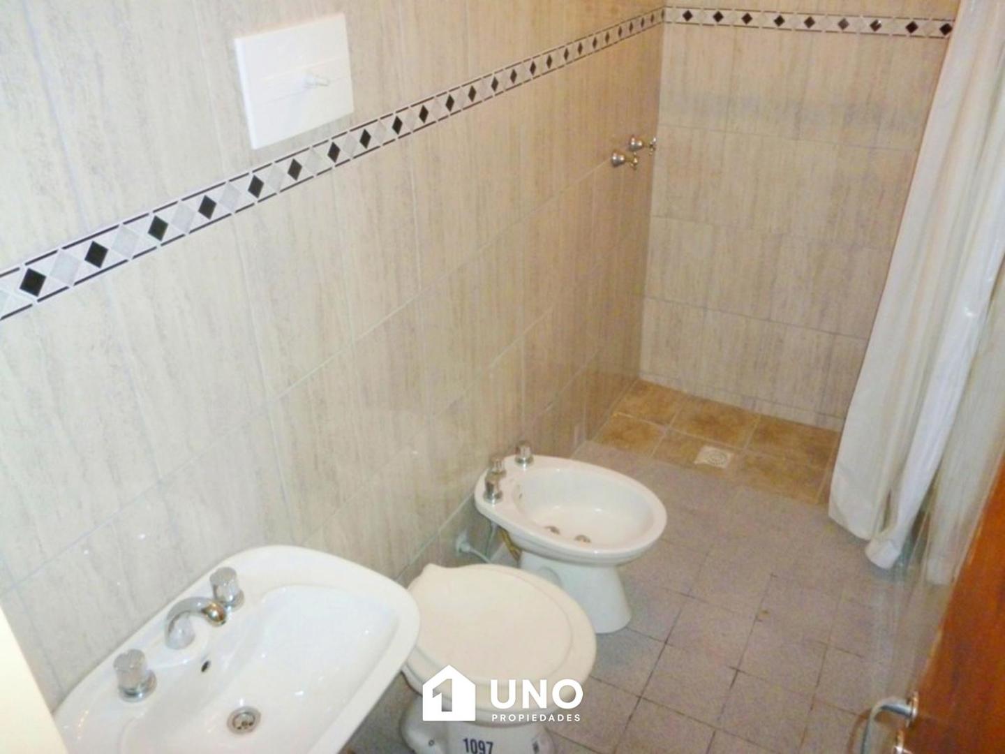 Casa en Alquiler de 2 dormitorios