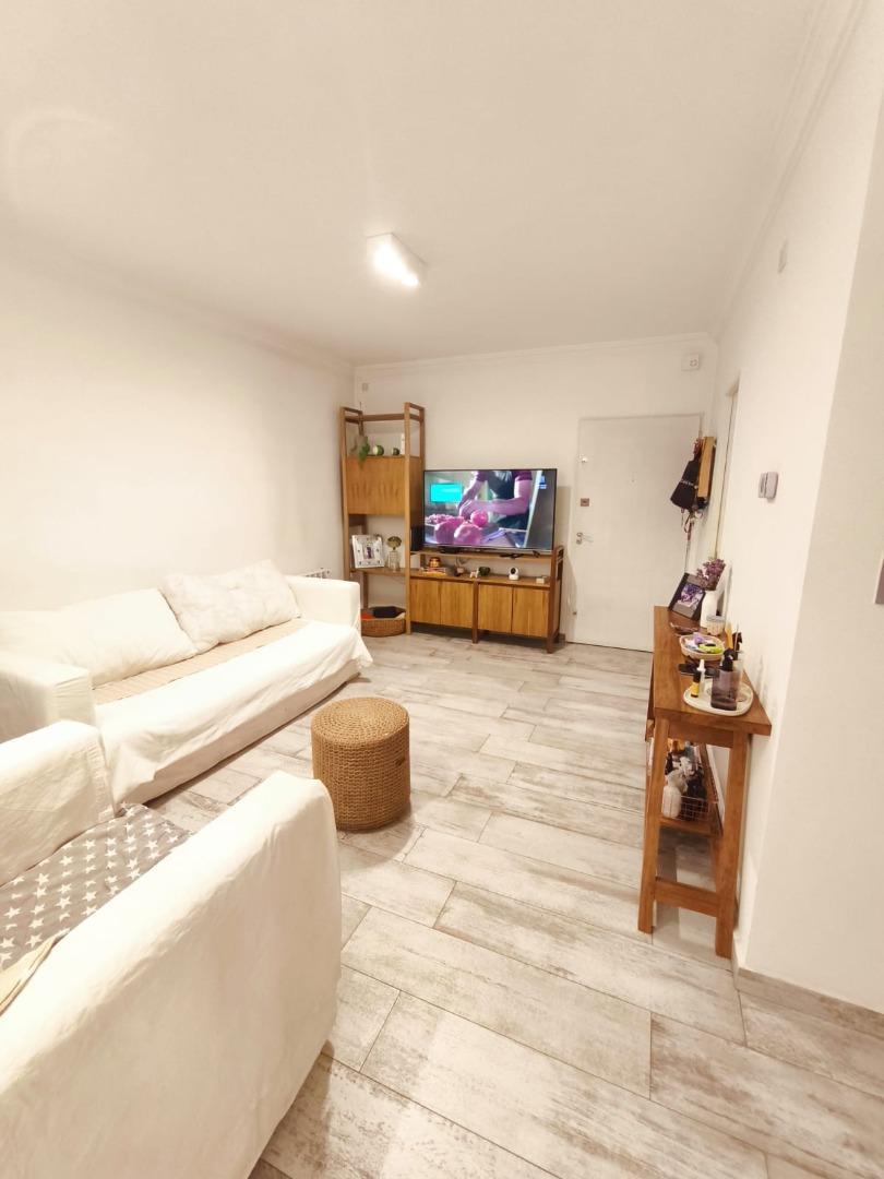 Lamadrid 2766 , Piso 2