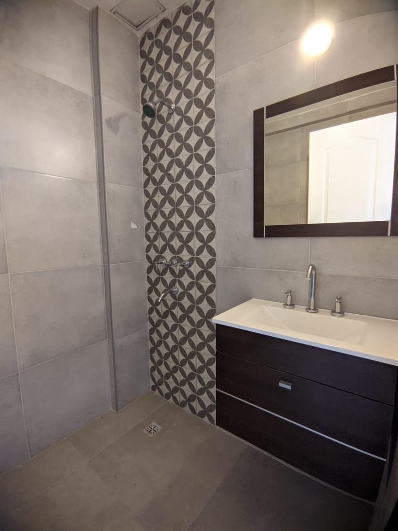 Departamento en Venta con 1 cochera