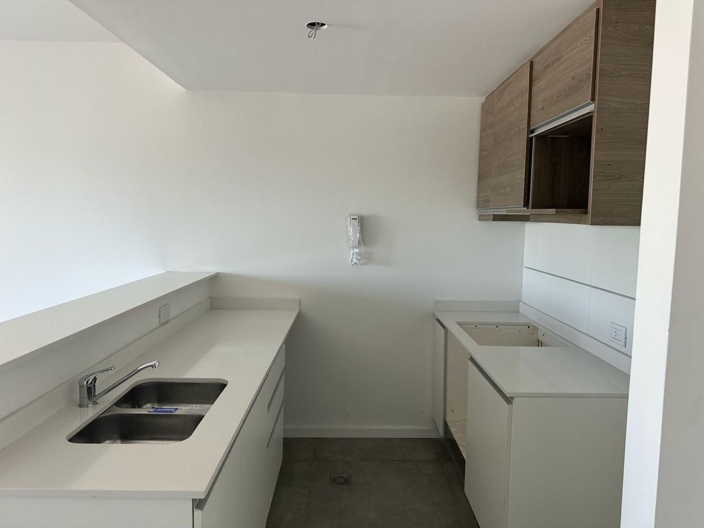 Departamento A Estrenar En Canning Center