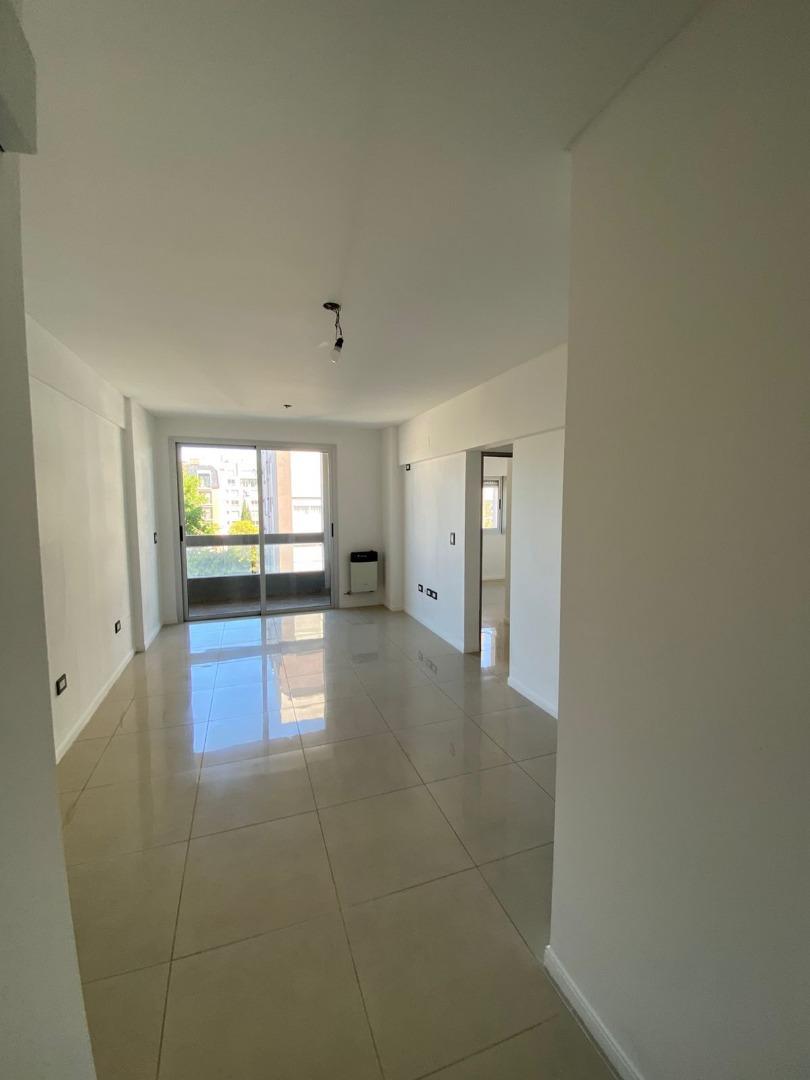 Departamento 2 ambientes en Ituzaingo Norte