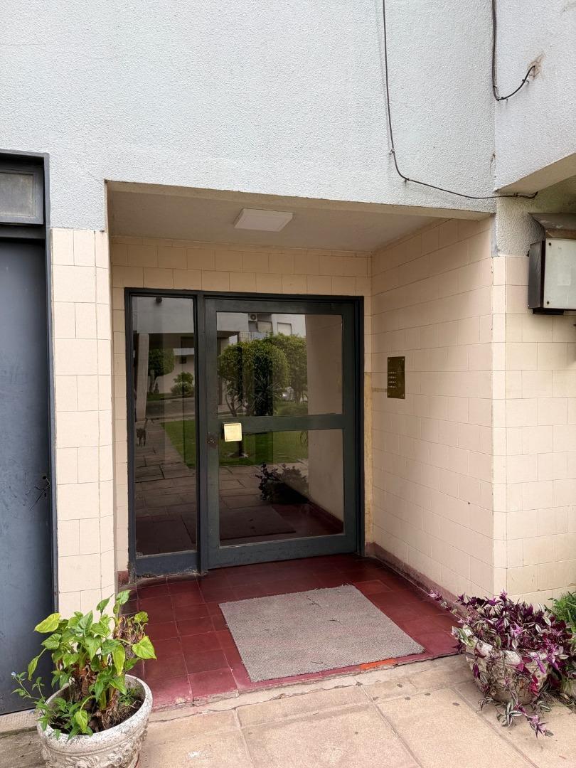 General Guido 1100, Piso 1