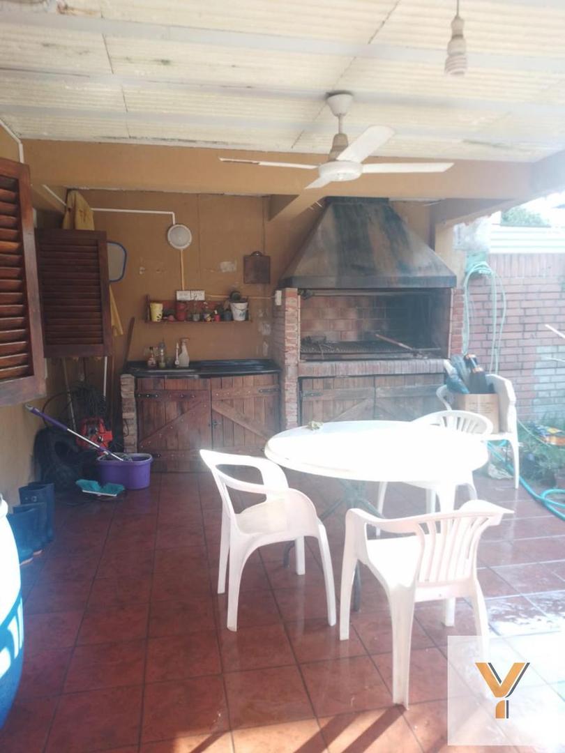 Casa en Venta en Manuel B Gonnet, USD 150.000