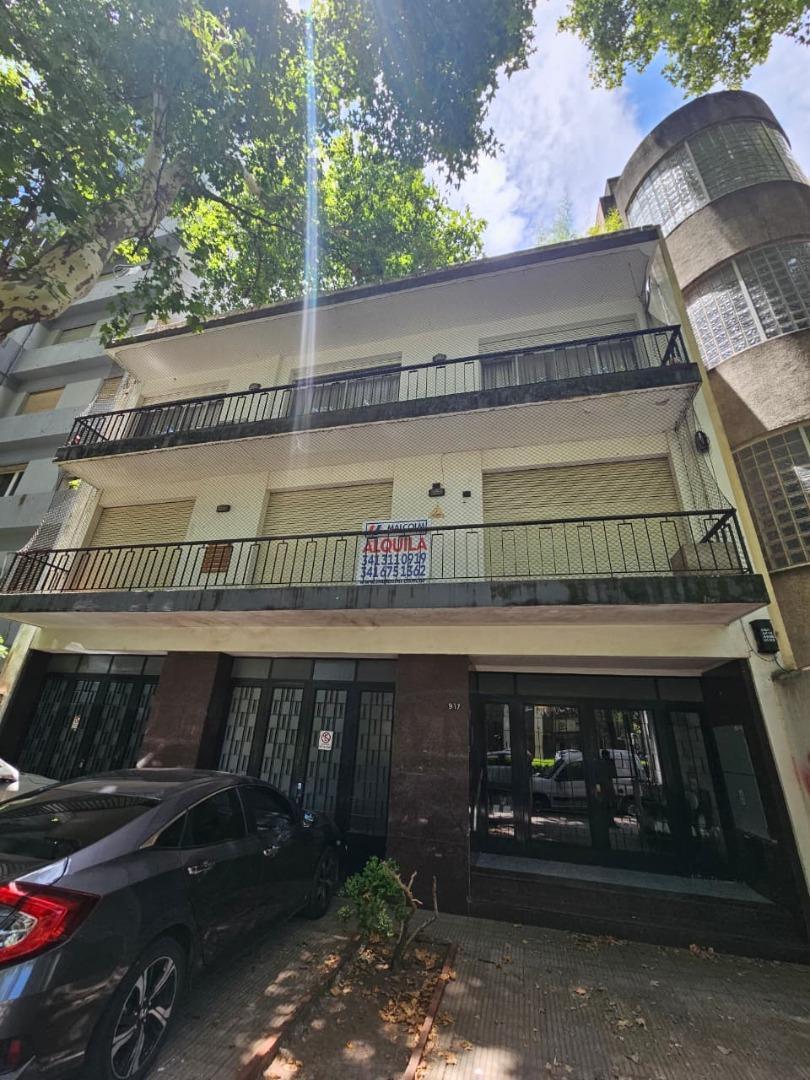 PISO EXCLUSIVO 150M2 CON COCHERA