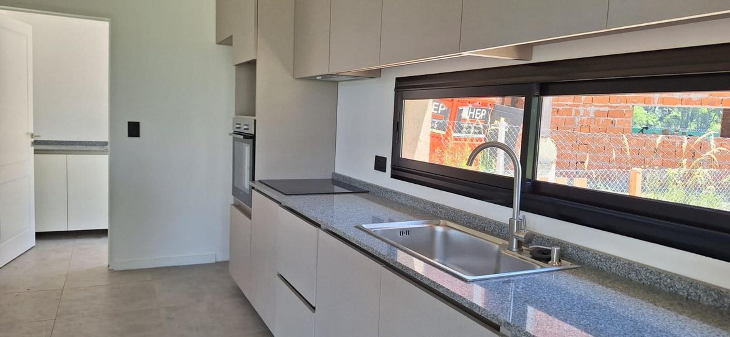 Casa en Venta 1 año