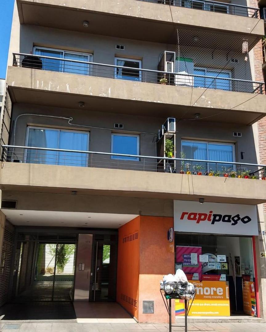 San Martín Centro. Depto. monoambiente c/balcón