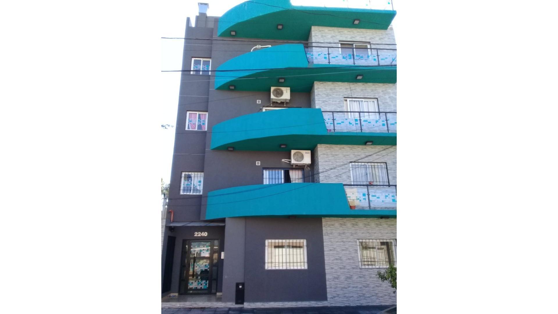 Valentin Cardozo 2200