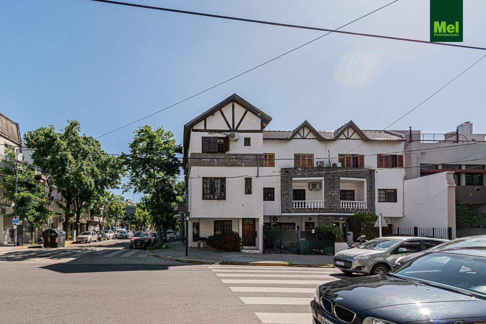 Depto Tipo Casa en Venta de 4 ambientes