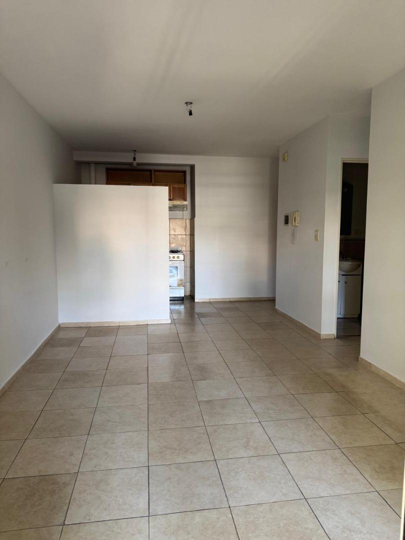 Departamento de un dormitorio en alquiler.