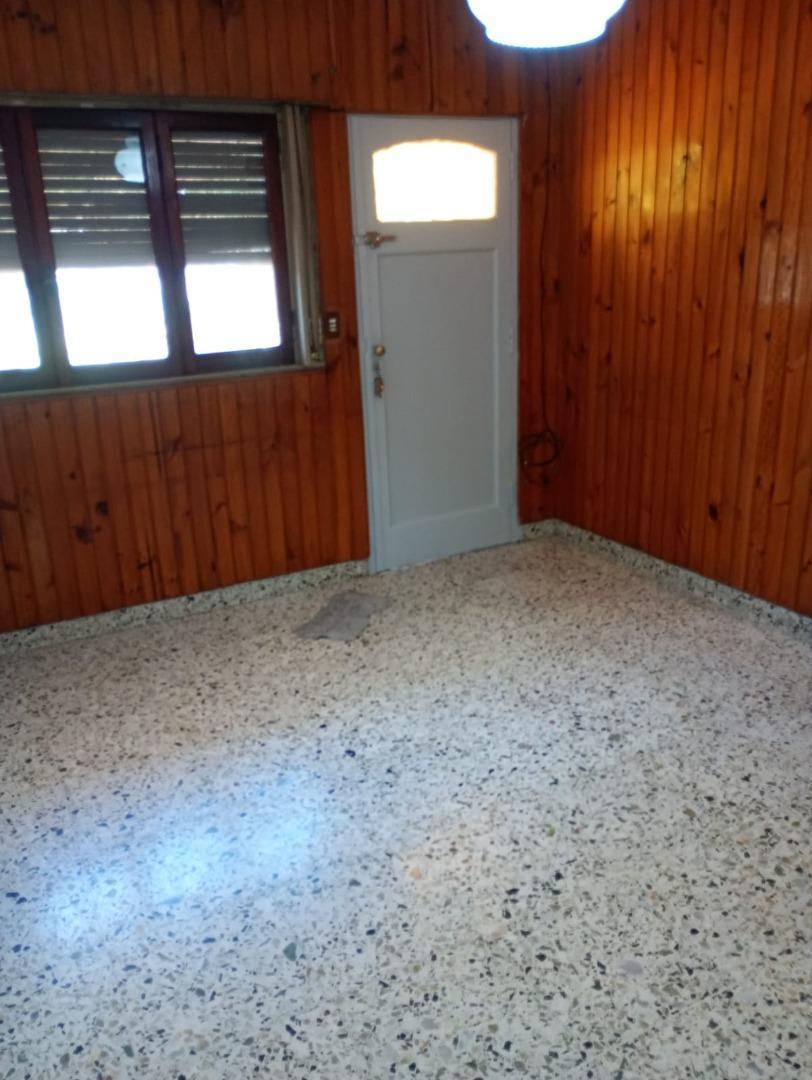 Casa en Venta en Temperley, USD 88.000