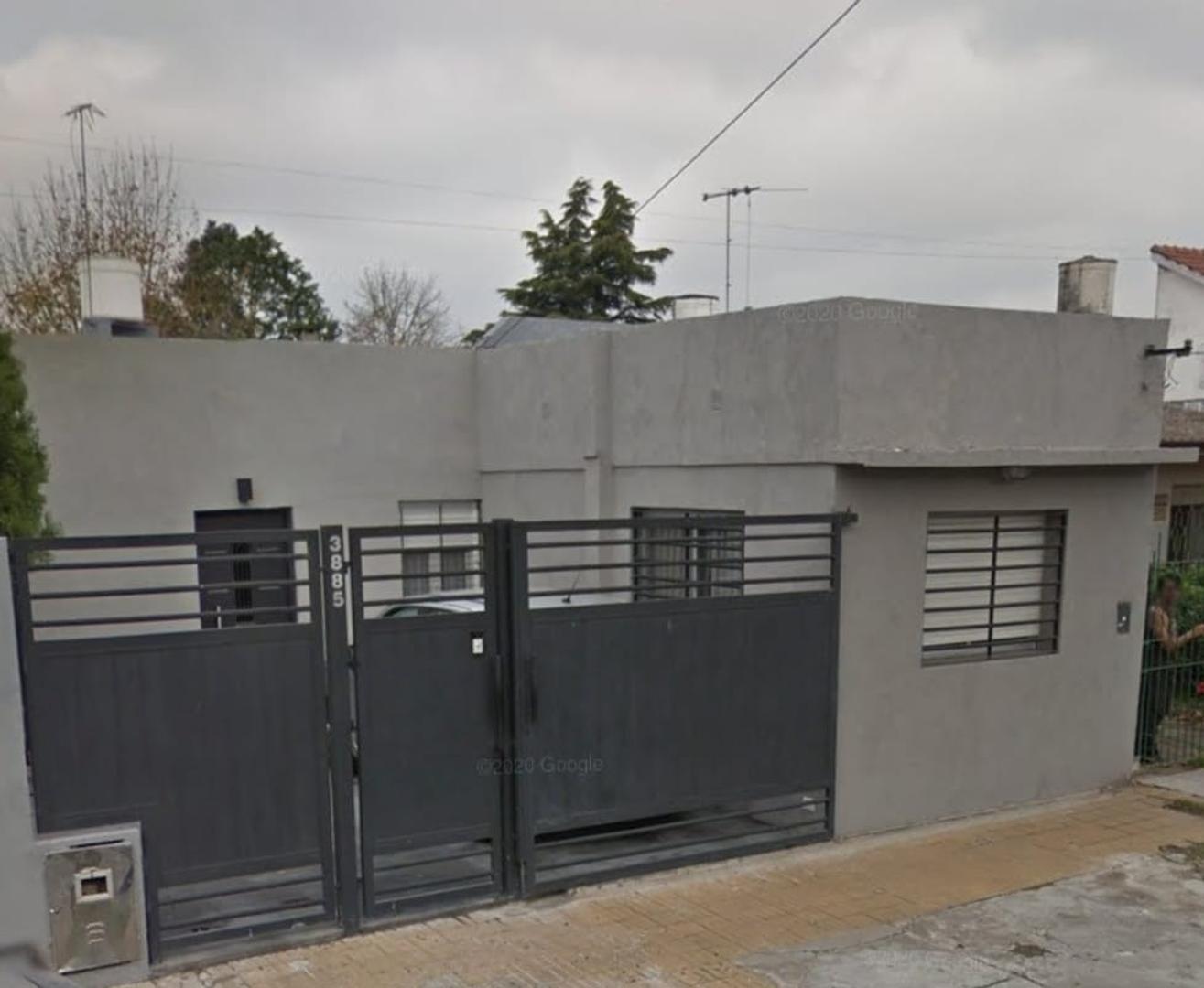 Casa En Venta Berazategui Calle 12 3885