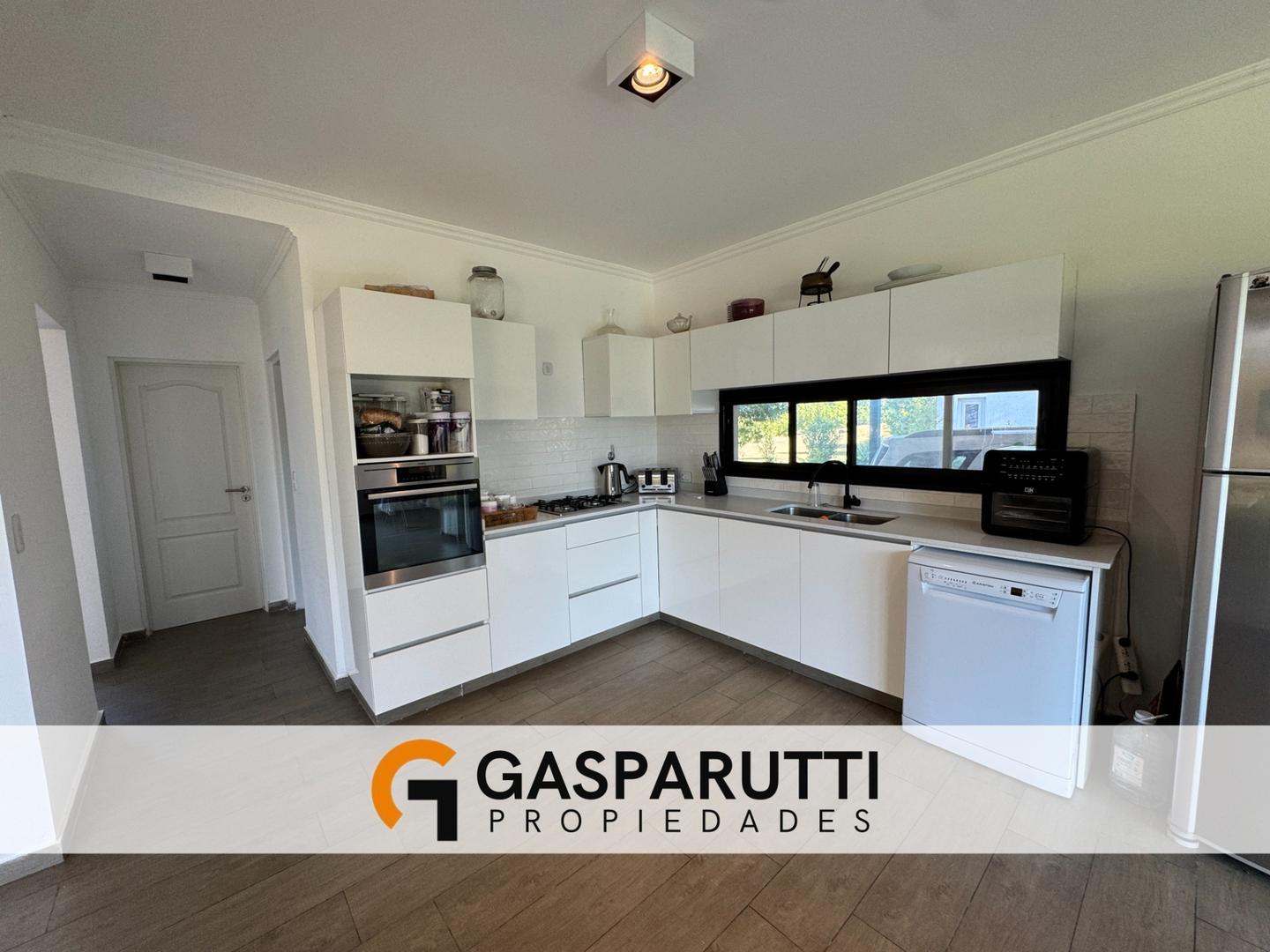 Casa en Venta al Oeste