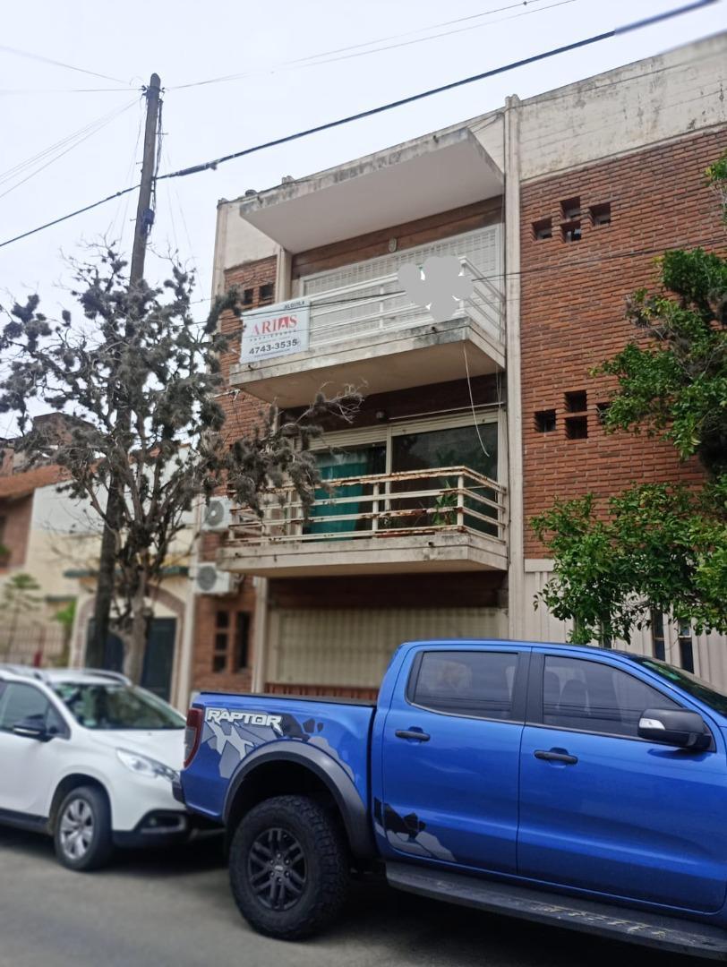 Depto 2amb zona Martinez c/gran ubicacion