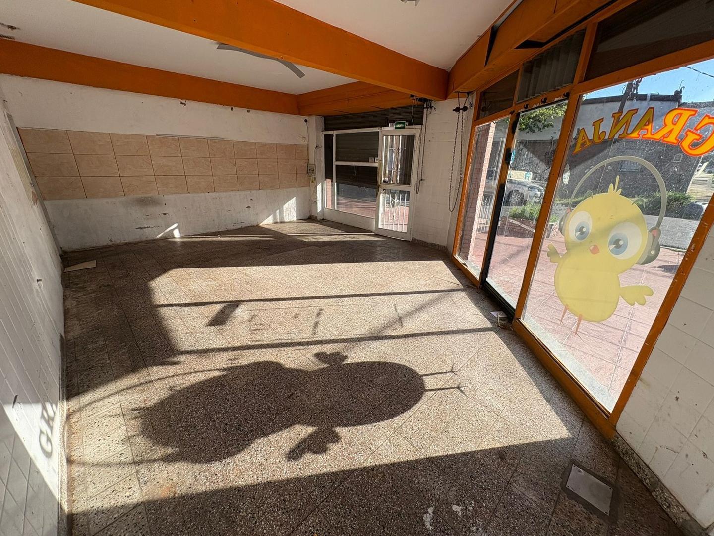 Domingo Faustino Sarmiento 2399