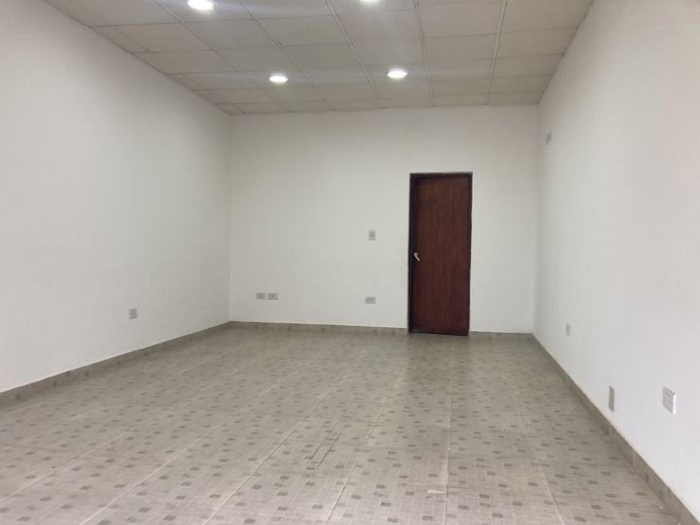 Local en Alquiler en Roldan, $ 380.000