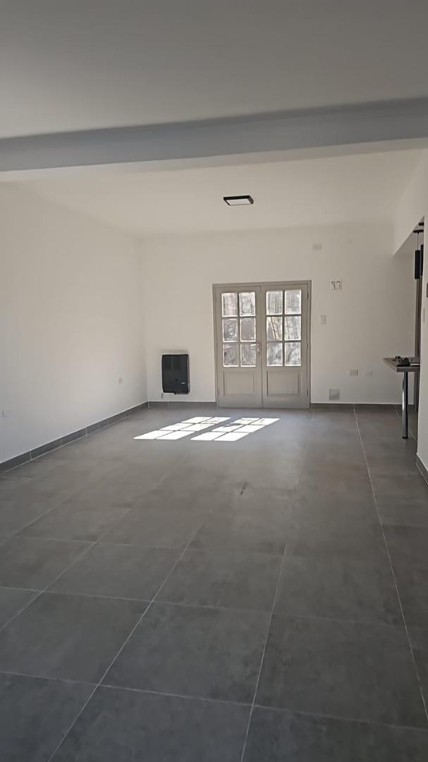 Grand Bourg Las 5 Marias Av Los Incas