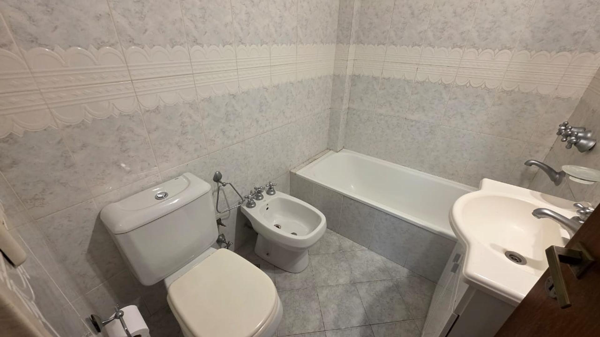 Venta Departamento Barrio Norte 3 Ambientes con balcon