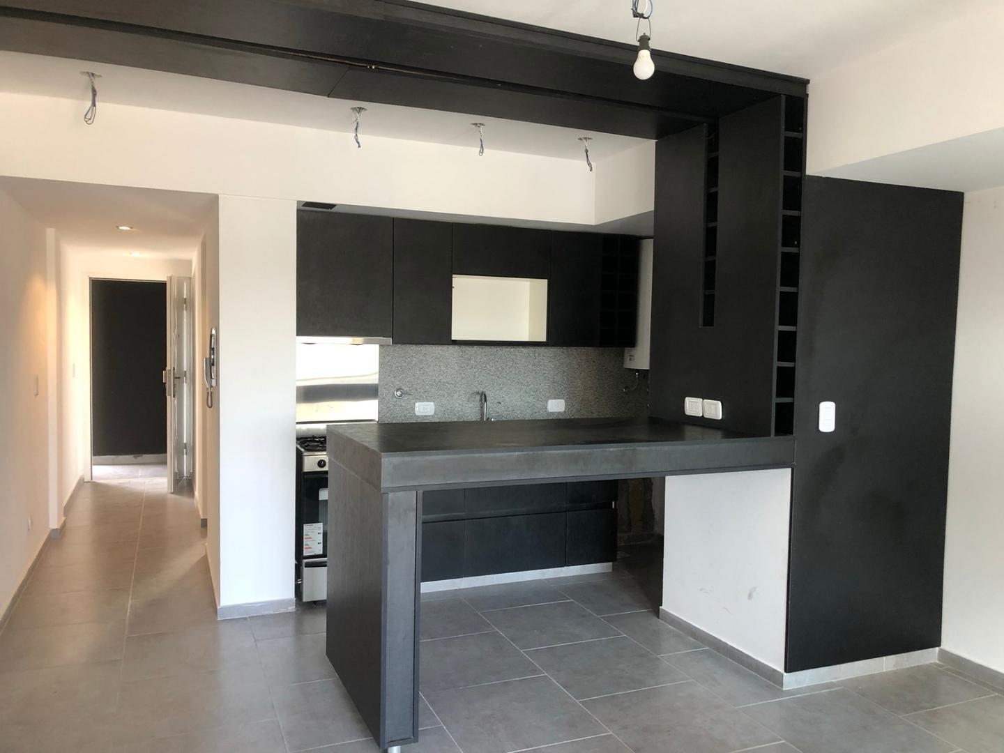 BANFIELD - DEPARTAMENTO 2 AMBIENTES EN VENTA A ESTRENAR  