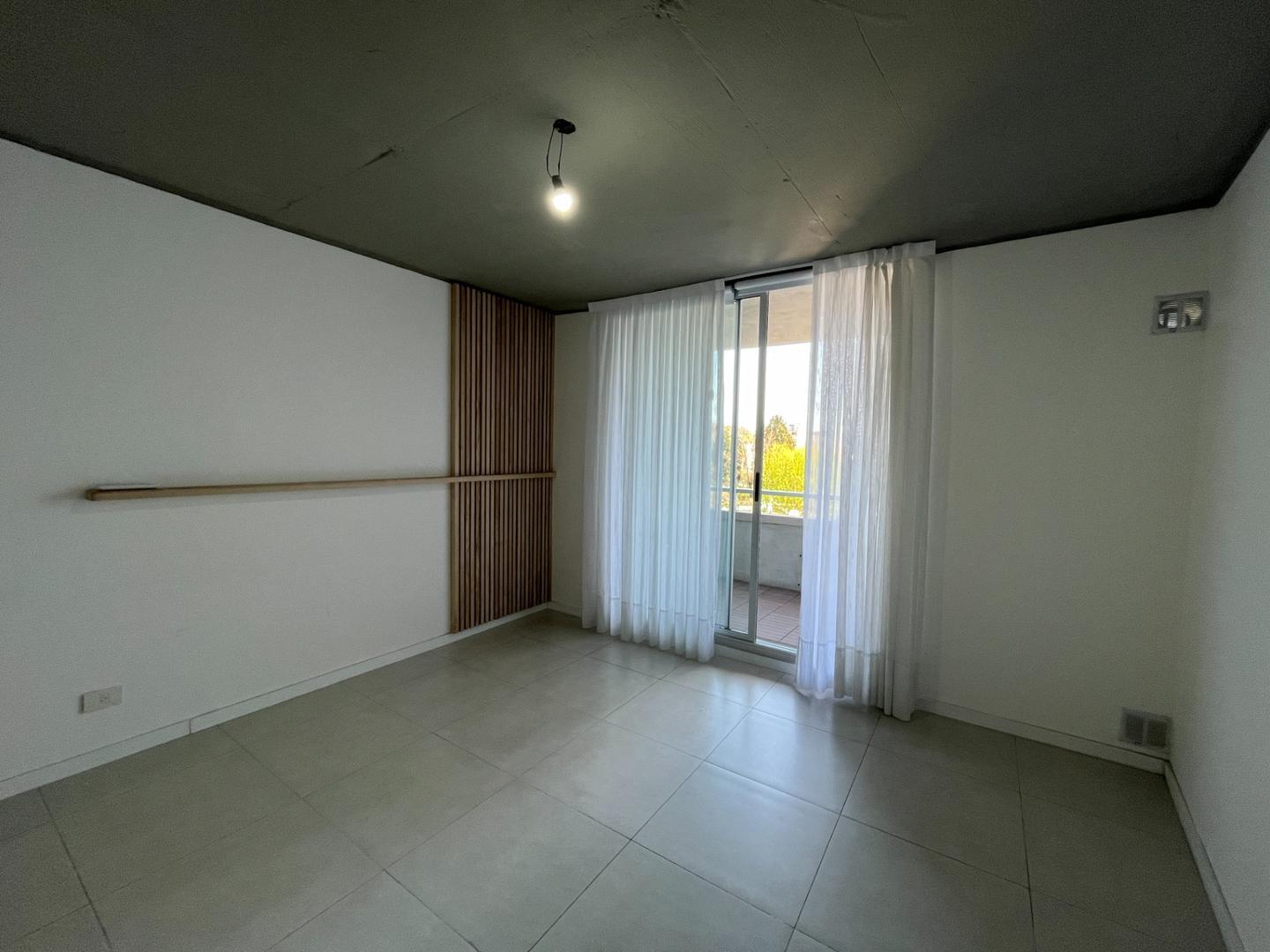 Adrogue depto 1 ambiente inmejorable ubicación OPORTUNIDAD