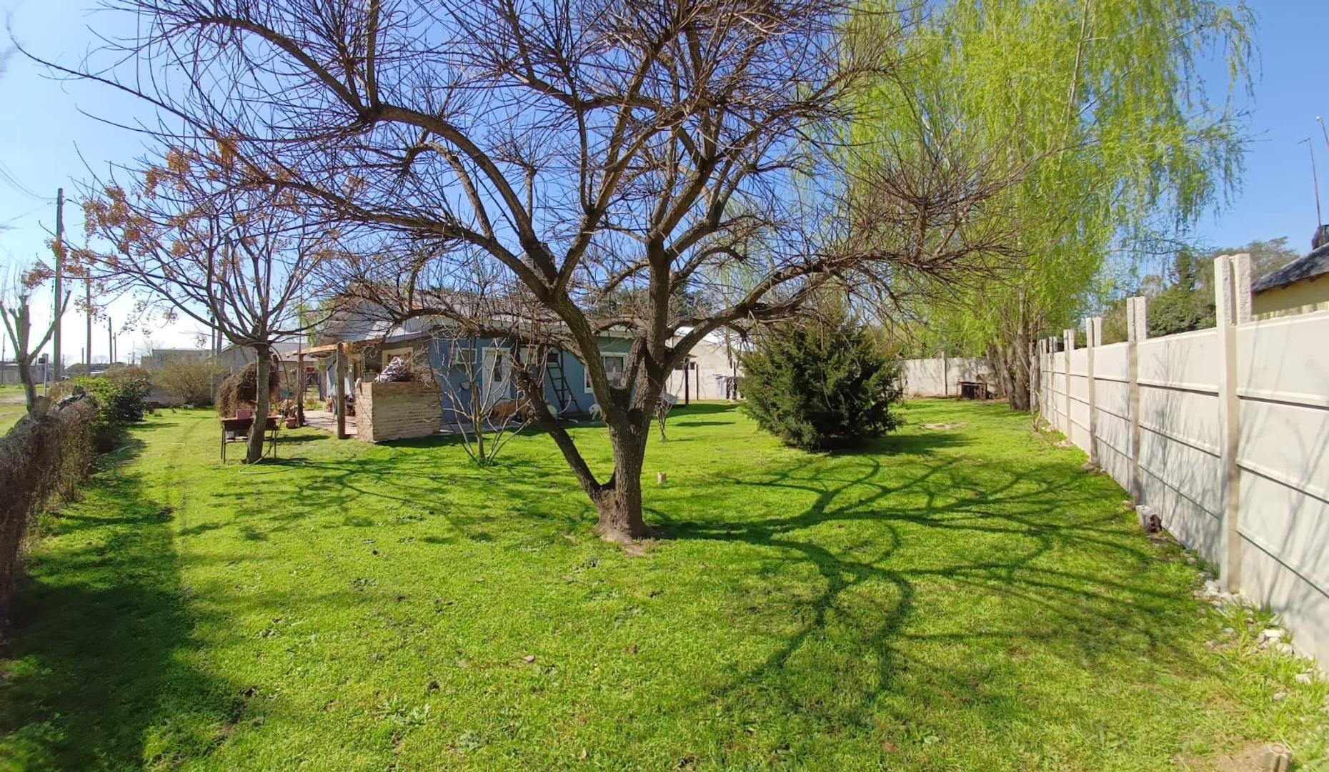 Casa 3 ambientes con 1 baño