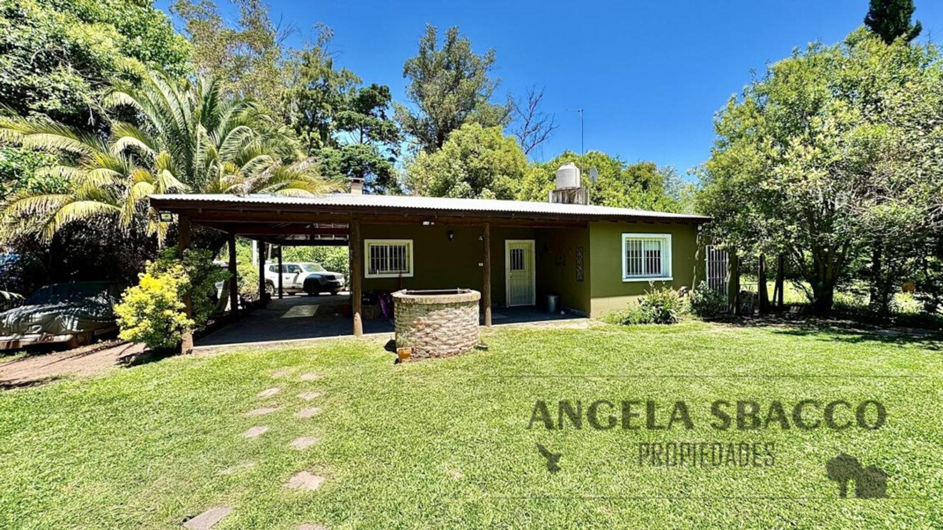 Hermosa casa en Barrio Los Pinos