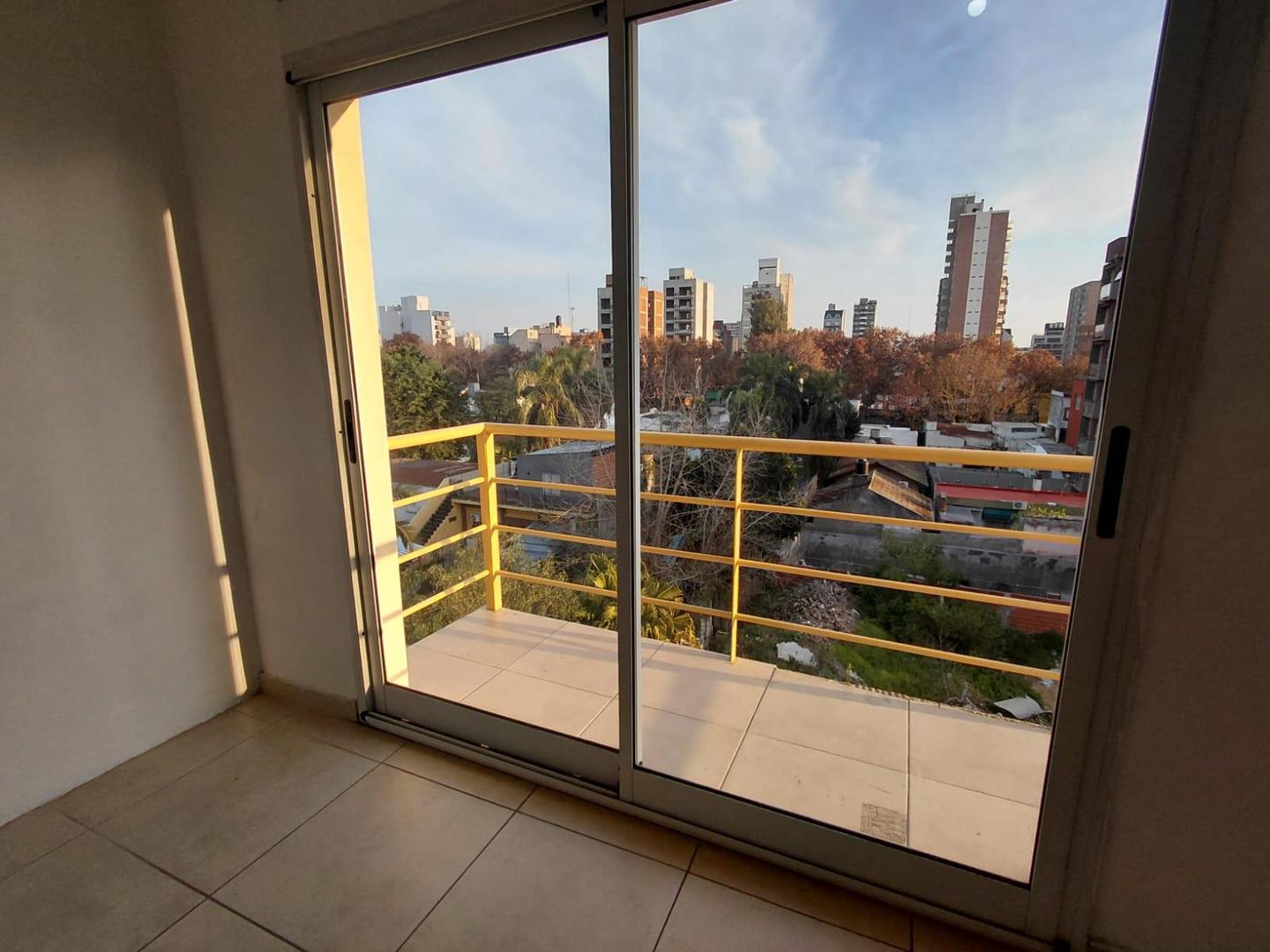 Departamento en Alquiler en Centro, $ 550.000