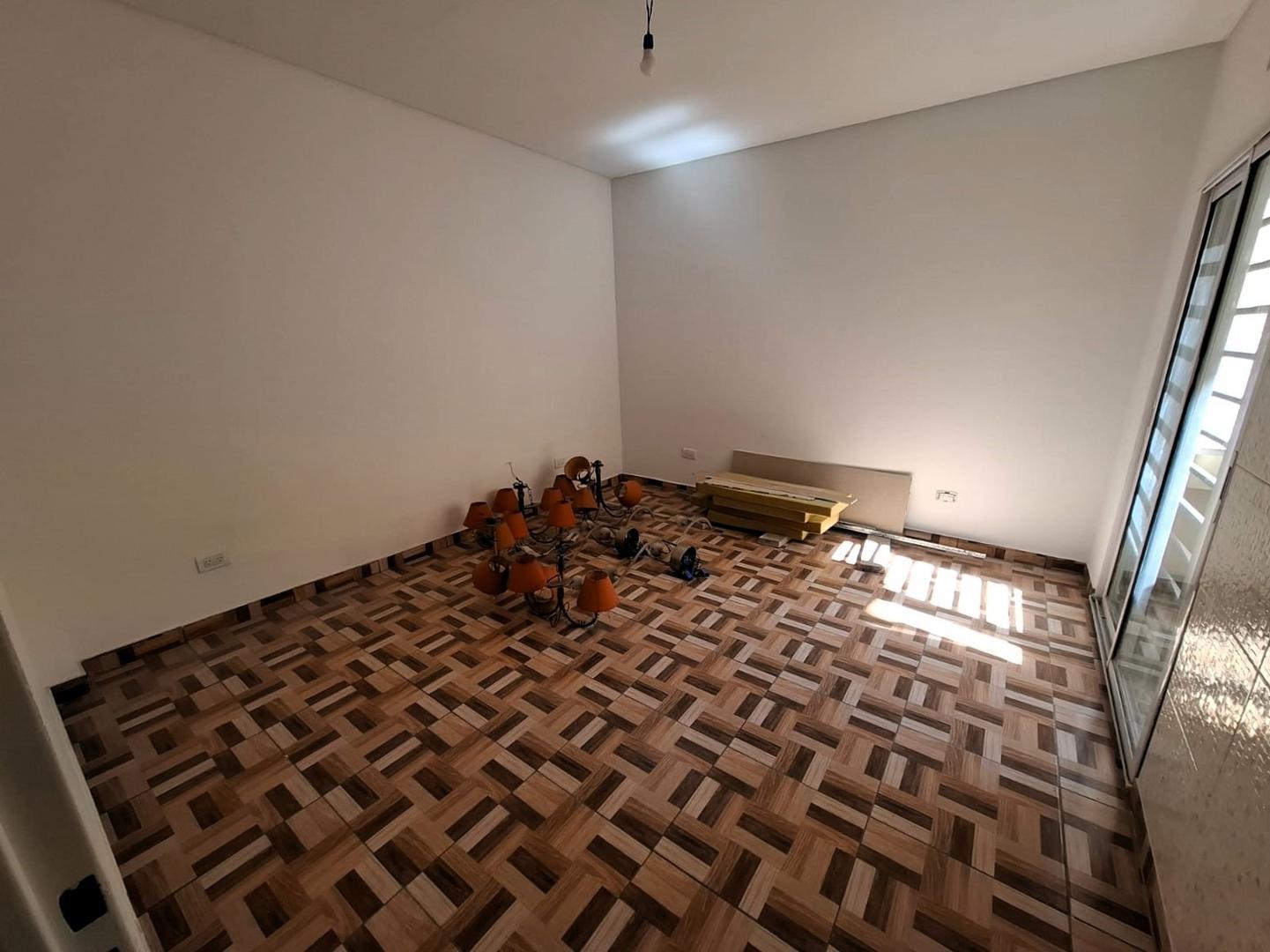 Depto Tipo Casa en Alquiler A Estrenar
