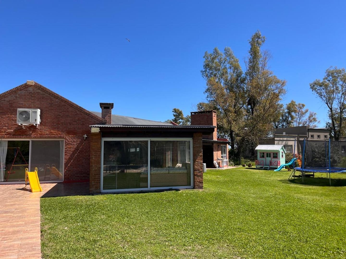 Casa en Venta en El Moro, USD 250.000