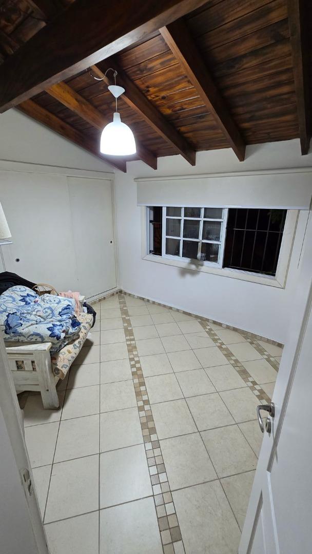 Casa en Alquiler de 4 dormitorios