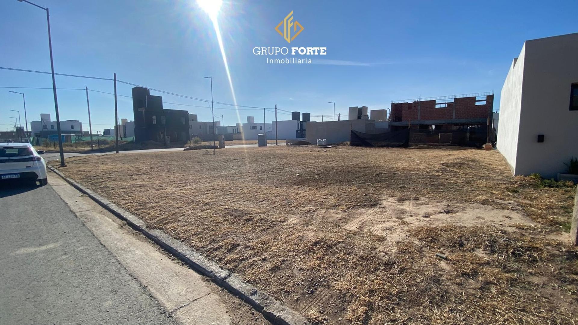 LOTE EN QUEBRADAS DE MANANTIALES - APTO DUPLEX  