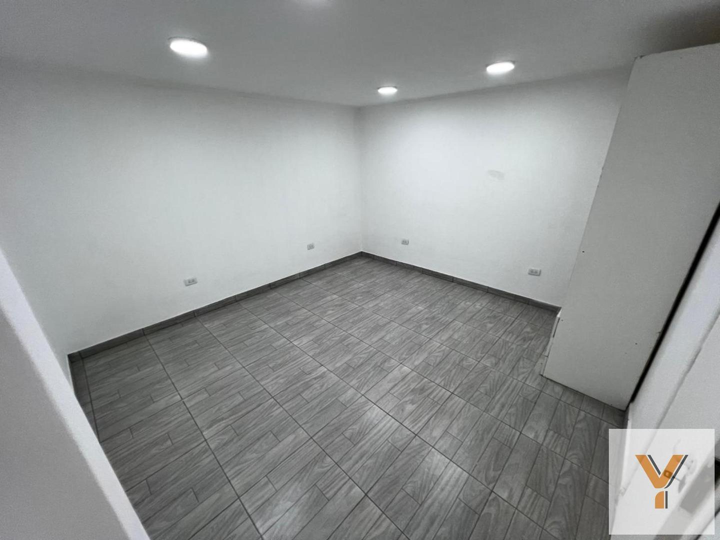 Depto Tipo Casa 2 ambientes con 1 baño