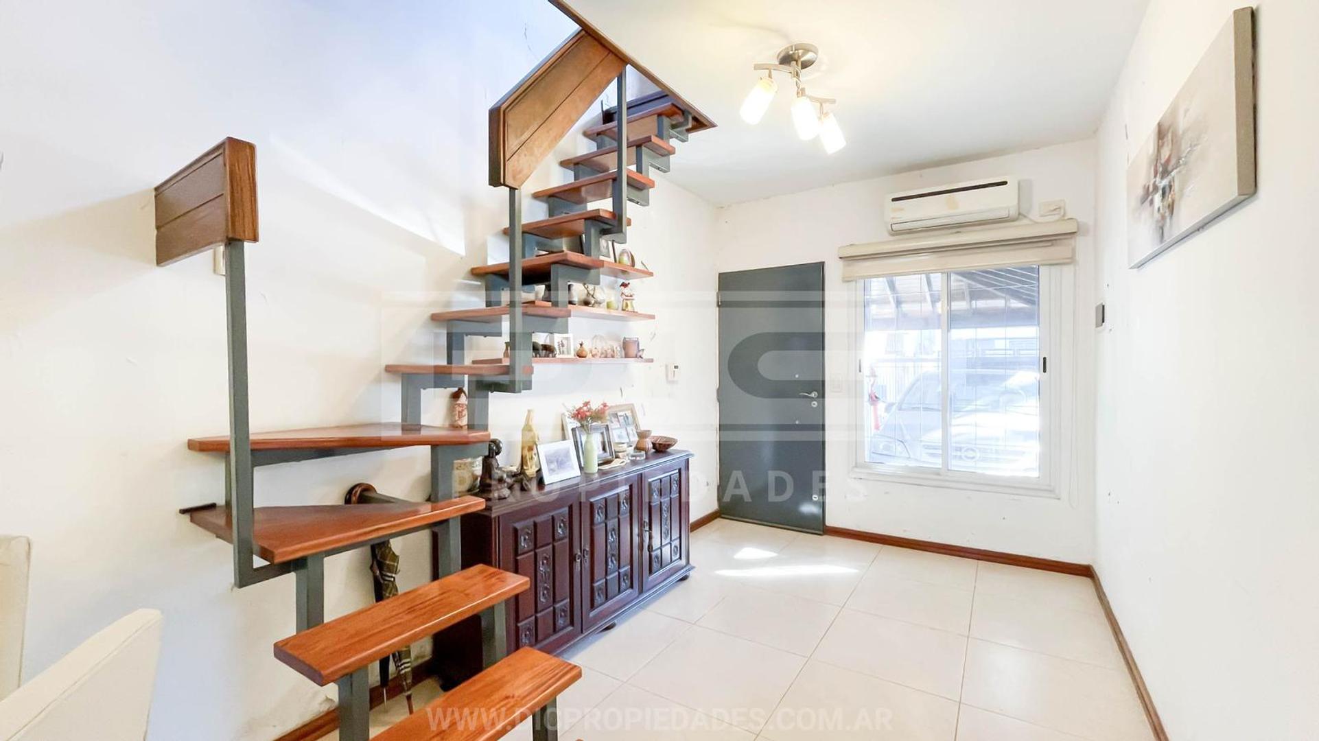 Casa en Venta en Olivos Maipu/Uzal, USD 165.000