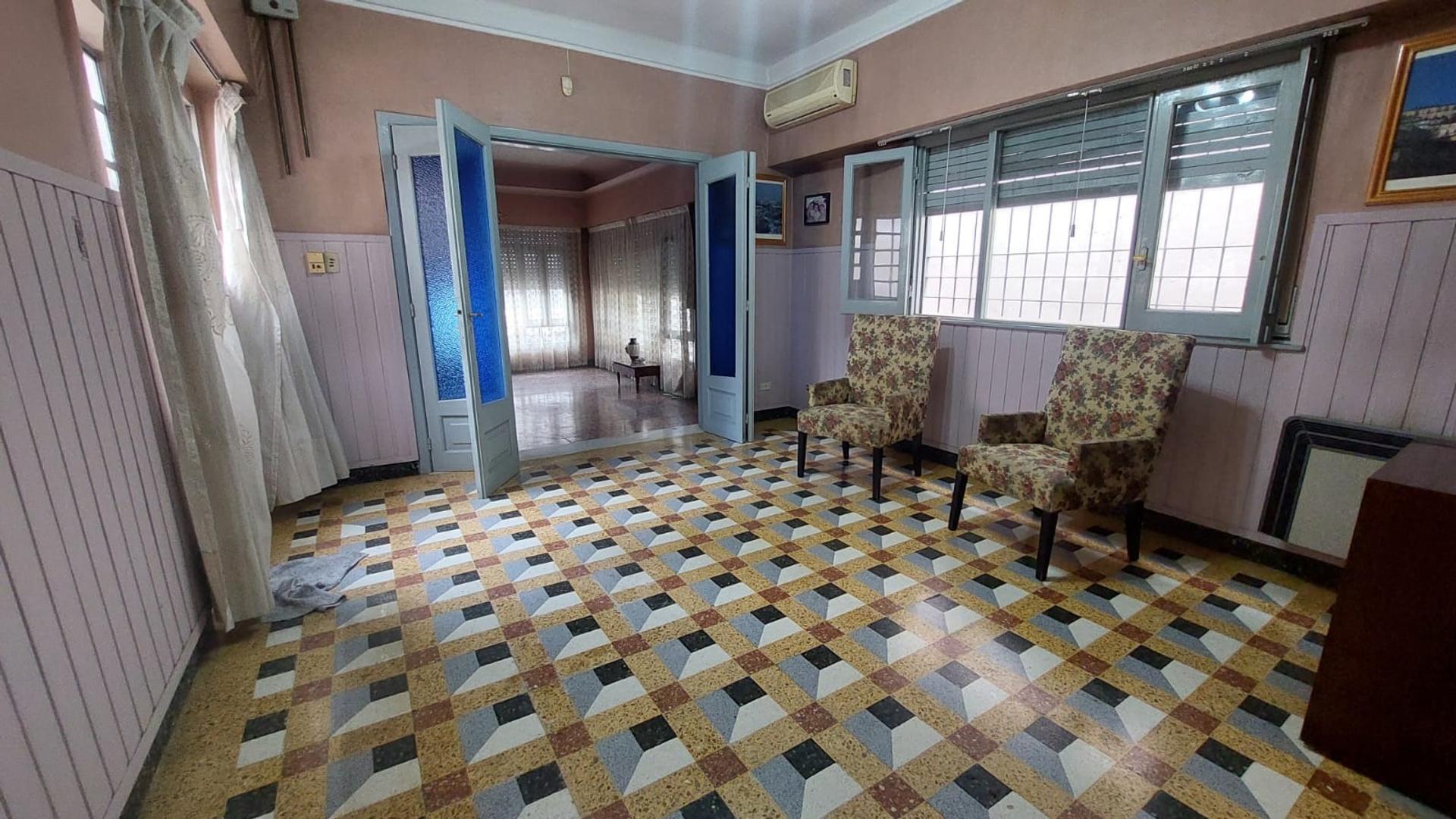 Casa en Venta en Quilmes, USD 160.000