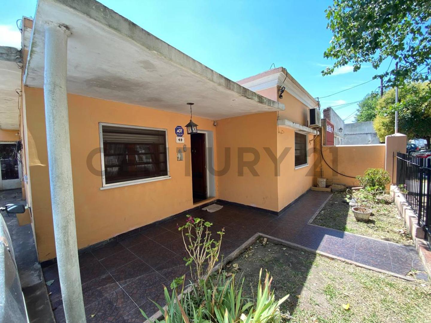 138 entre 32 y 131 , Piso 0