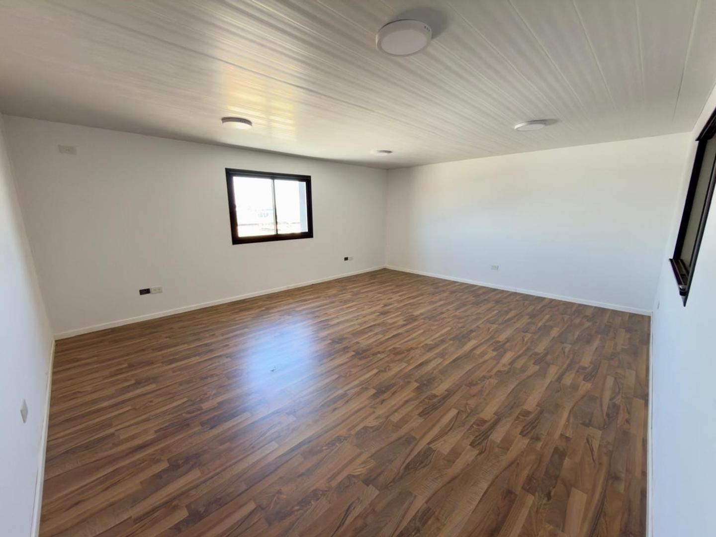 Galpon en Alquiler A Estrenar