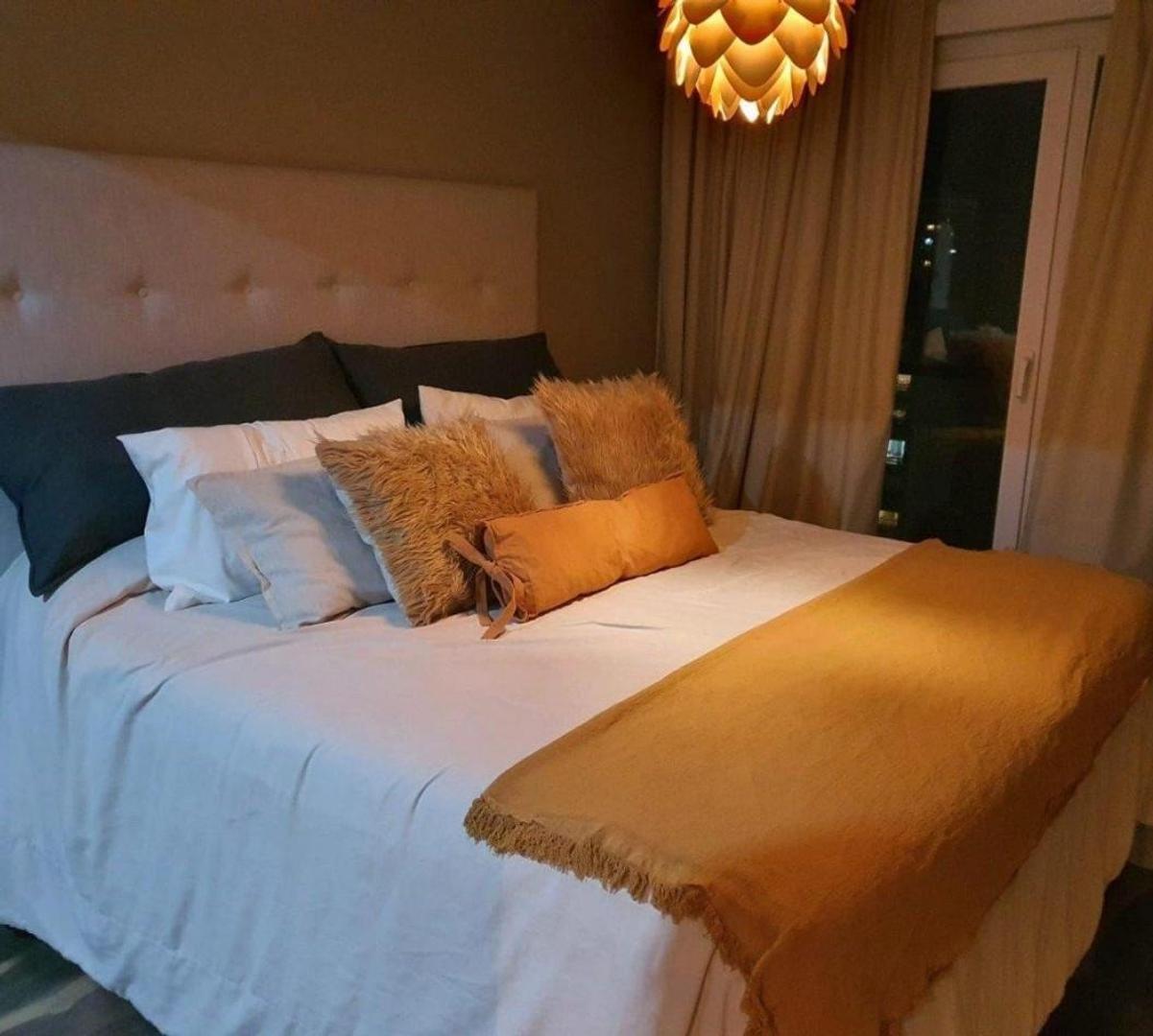 Santiago Del Estero 2600, Piso 7