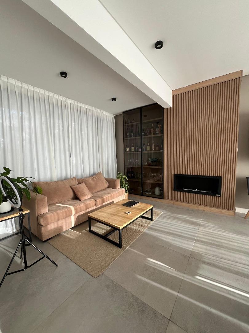 Depto Tipo Casa en Venta de 3 dormitorios