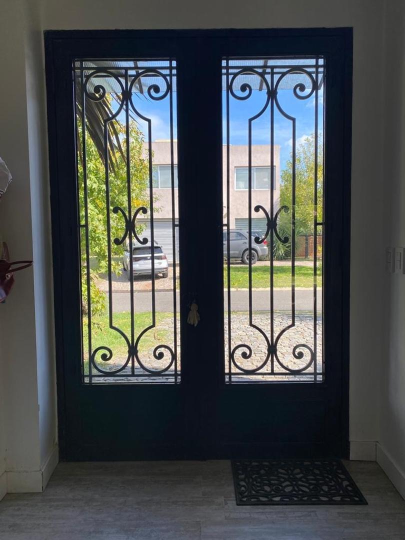 Barrio Hudson Chico 163 6600