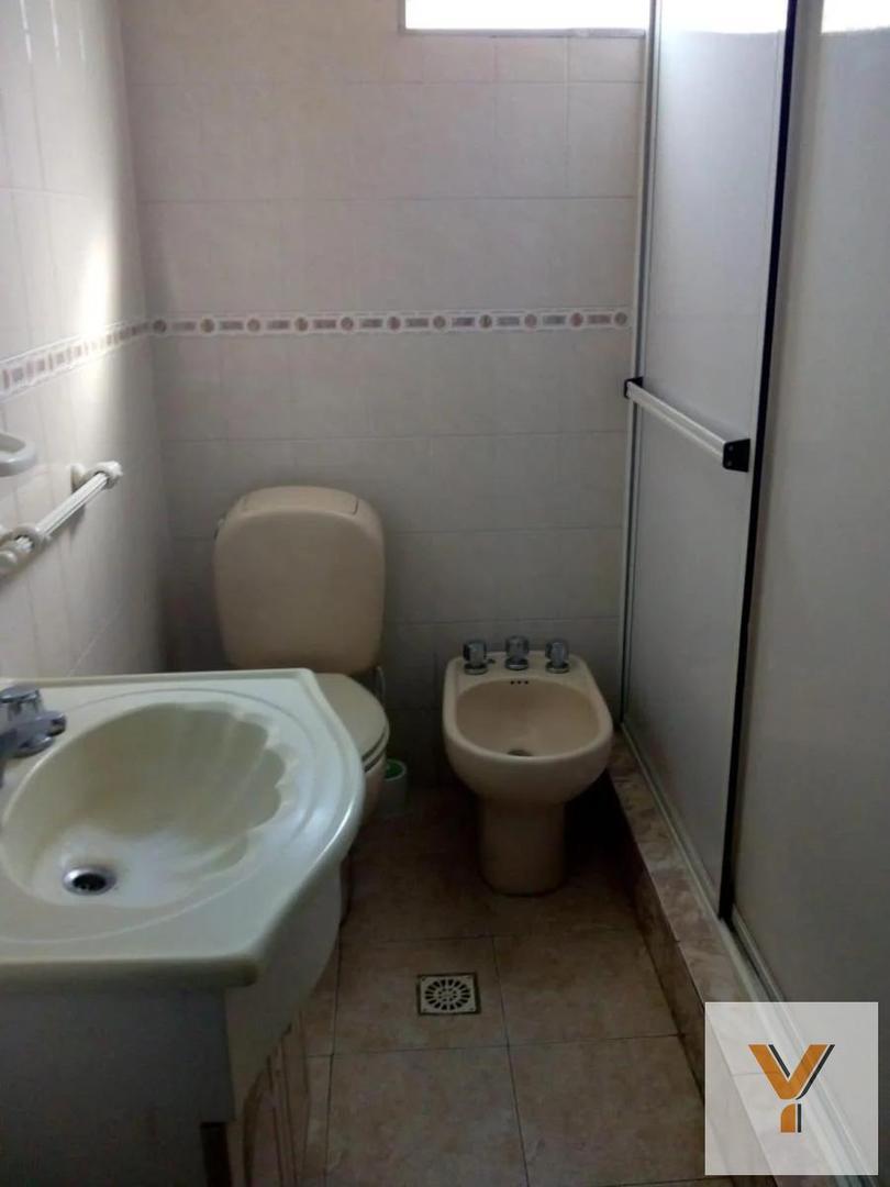 Casa en Alquiler de 4 dormitorios