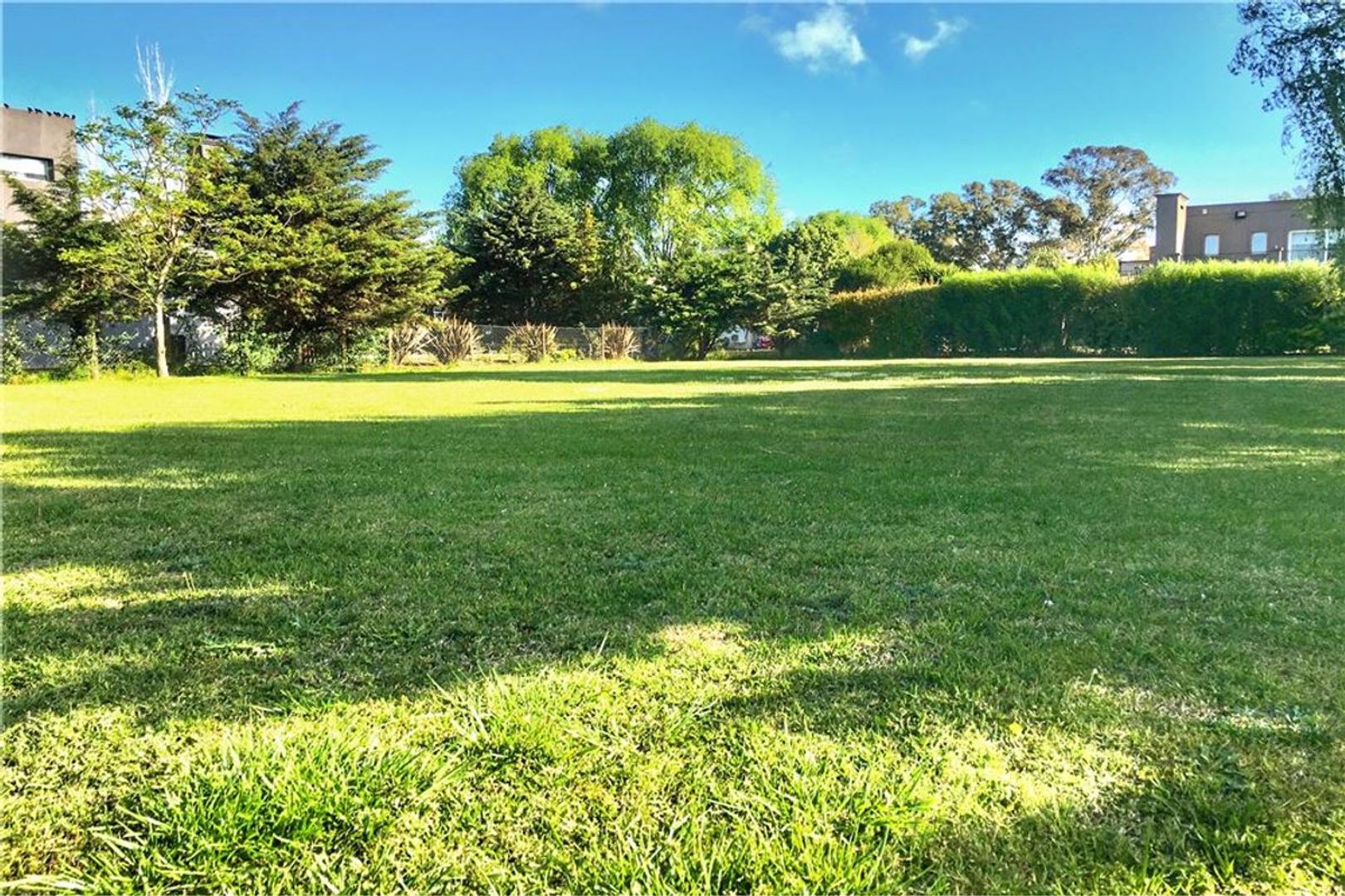 Terreno en Venta en La Candida Club de Campo, USD 42.000