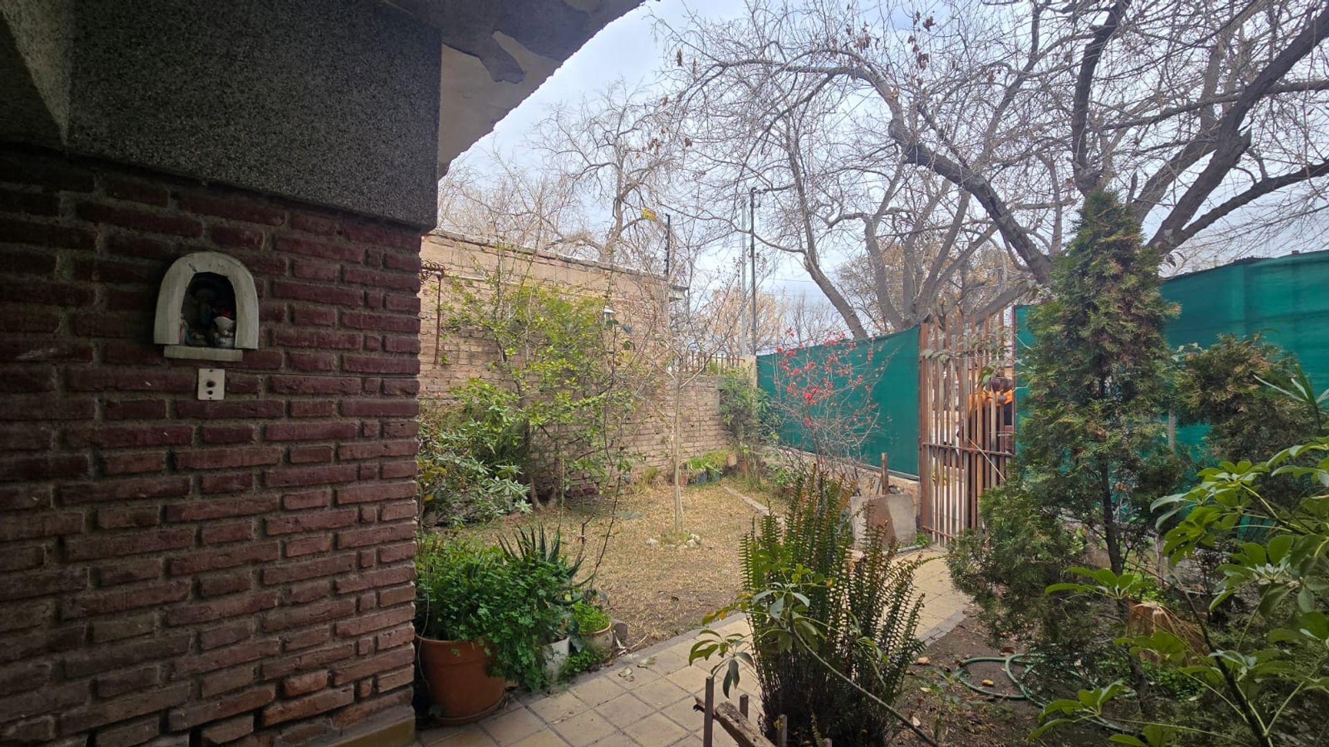 Casa en Venta 64 años