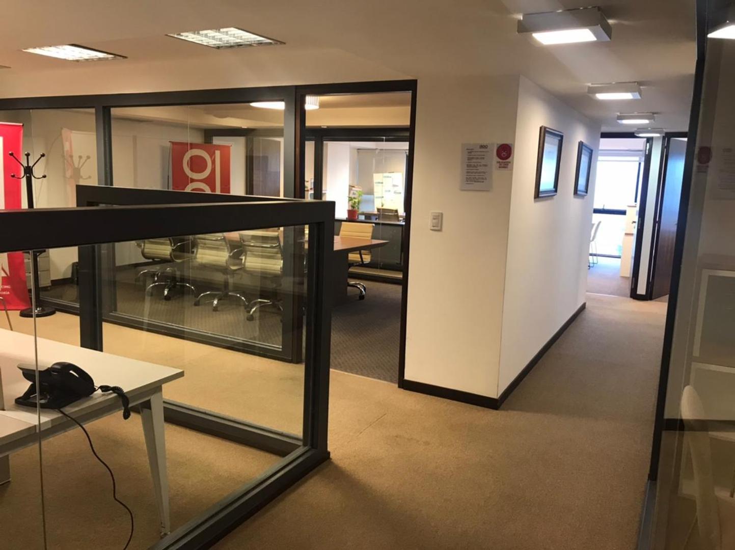 Oficina en Venta al Oeste