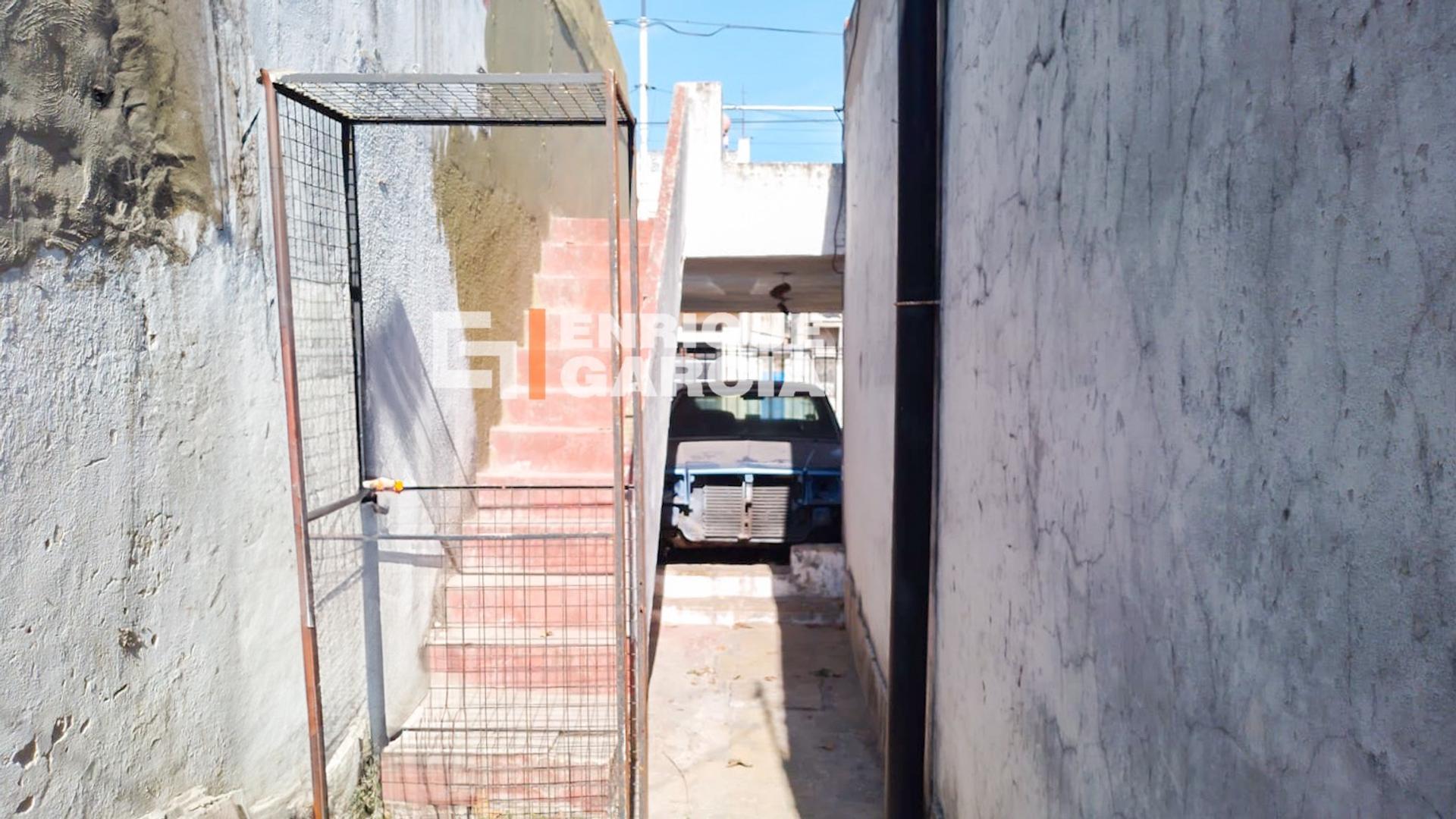 Manuel Bermudez 4400