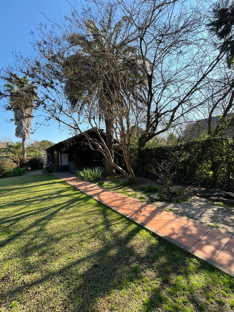 Casa 5 ambientes con 3 baños