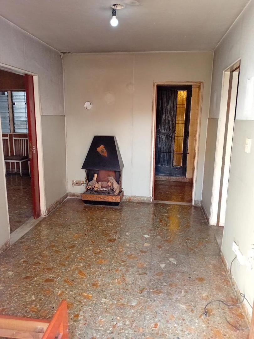 Depto Tipo Casa en Venta en Villa Luzuriaga, USD 70.000