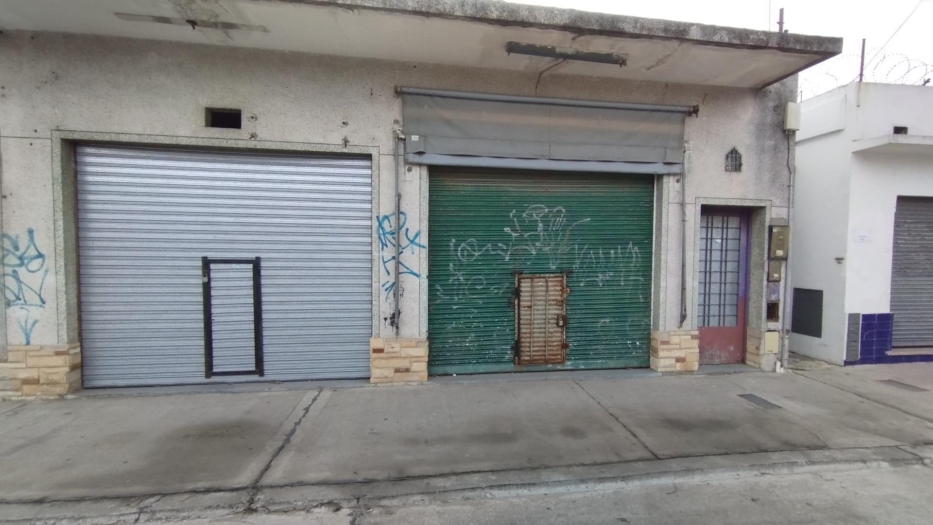 VARIOS LOCALES  EN BLOCK